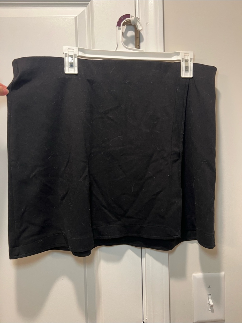 H&M Black Stretch Mini Skirt